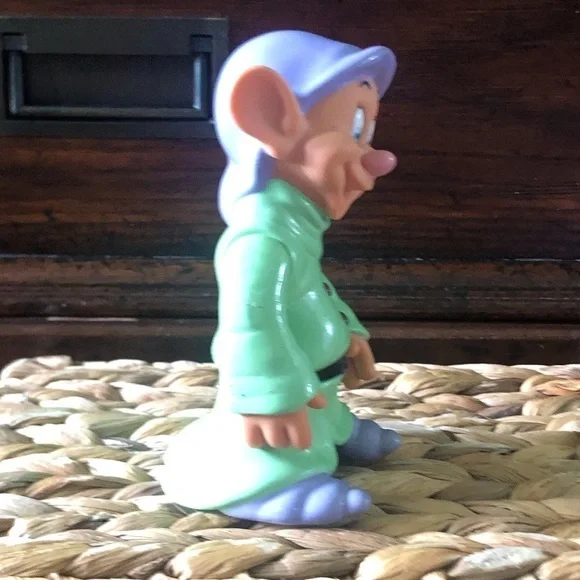 Vintage Disney Snow White: Doppey large figure - Picture 5 of 5